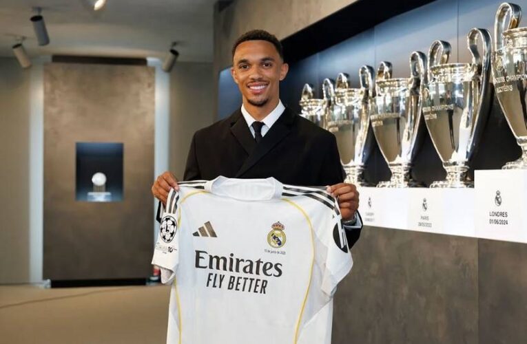 Відбулося офіційне представлення Александера-Арнольда в Реалі