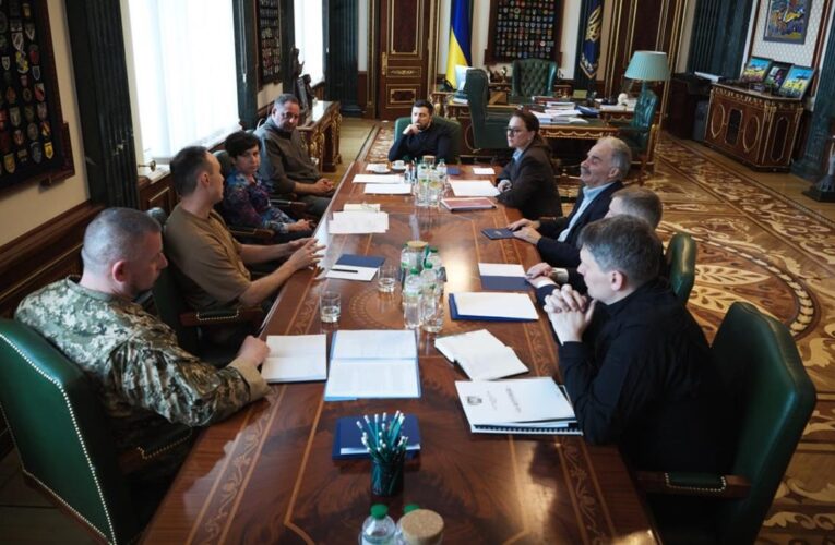 Візит в США: Зеленський заслухав доповідь команди