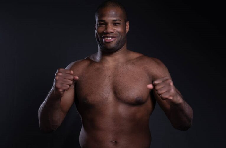 Я зроблю це знову: Дюбуа налаштований на реванш з Усиком