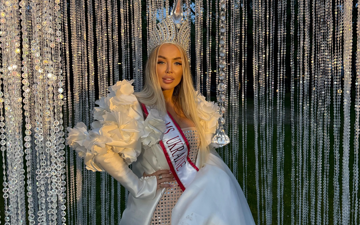 Новини бізнесу - Юліанна Дружиніна з Луцька стала "Mrs. Ukraine World International"