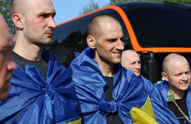 З полону повернули хворих і поранених бійців ЗСУ