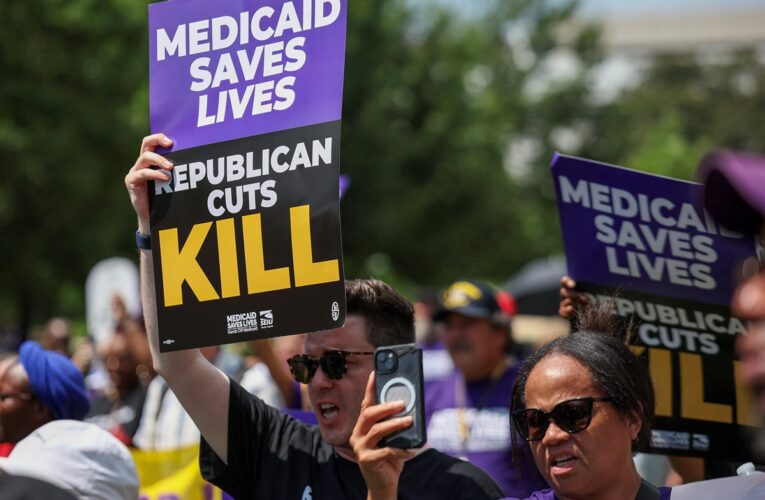 Законопроєкт Трампа залишить 12 млн американців без медстрахування – ЗМІ