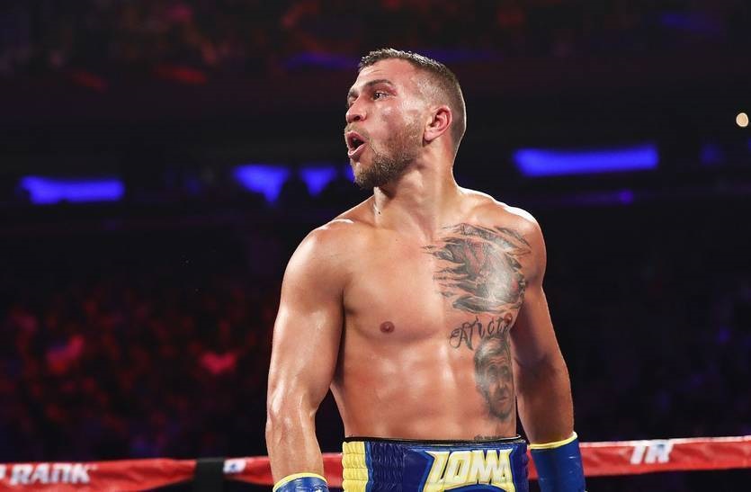 Новини політики - Замовчування війни: Ломаченко заявив про різних українців