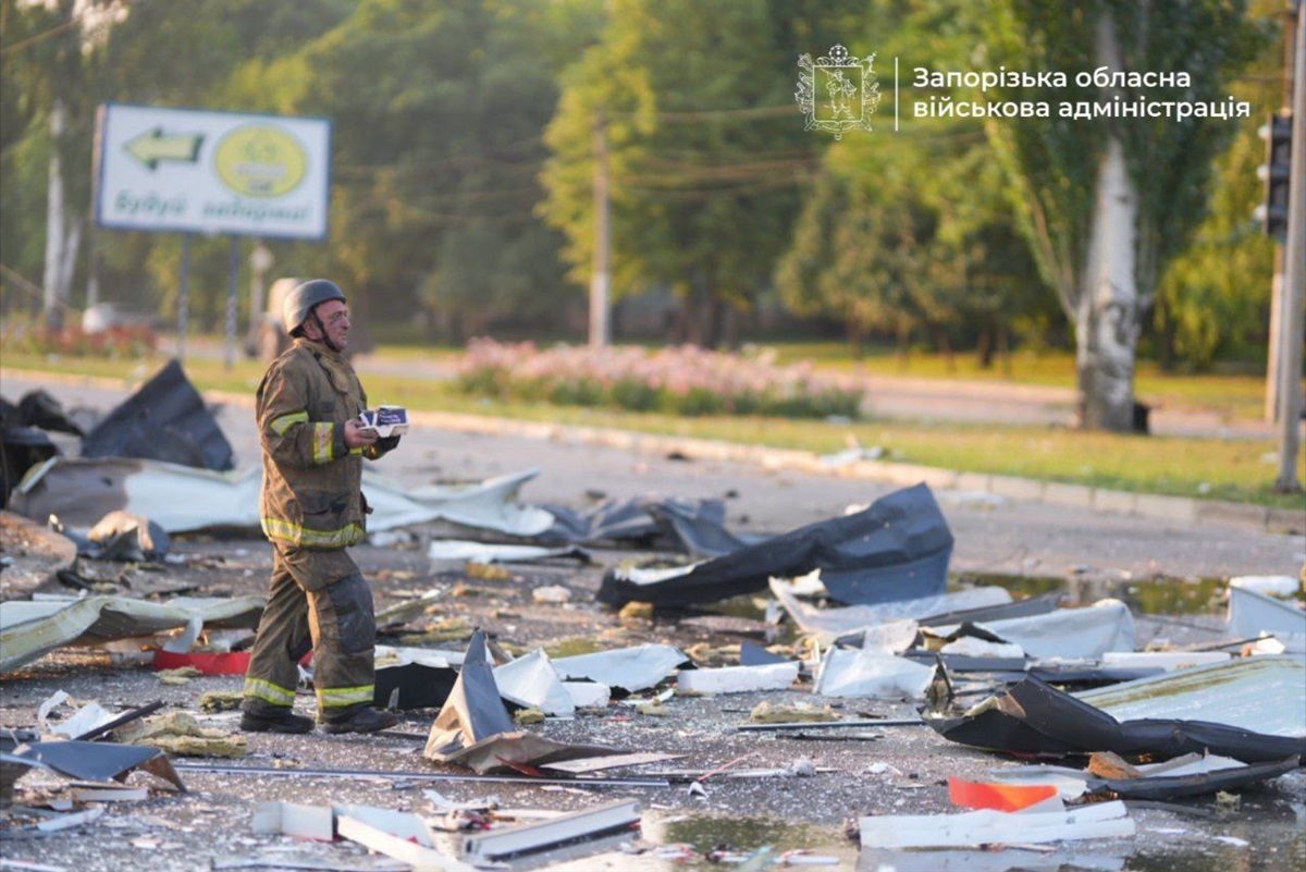 Новини України - Запоріжжя атакували 13 дронів: фото наслідків