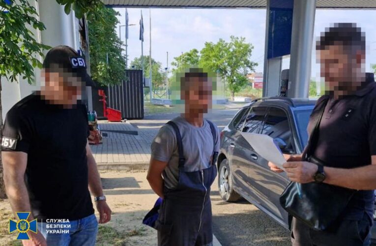 Затримано 14 організаторів схем для ухилянтів