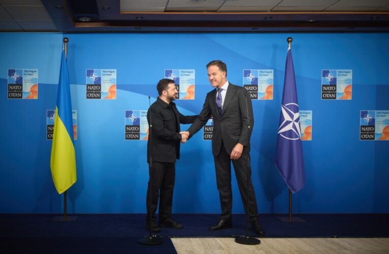 Зеленський пояснив, на що розраховує Україна у декларації саміту НАТО