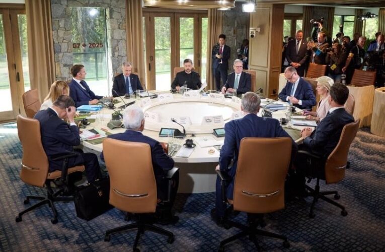 Зеленський відреагував на політику Трампа щодо РФ