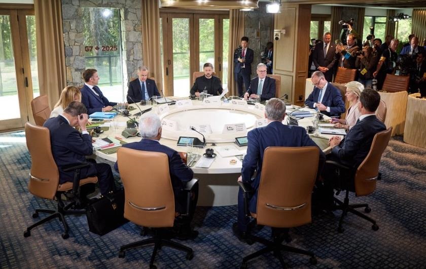 Новини України - Зеленський відреагував на політику Трампа щодо РФ