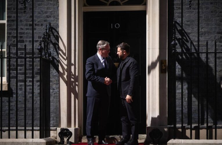 Зеленський зустрівся зі Стармером у Лондоні