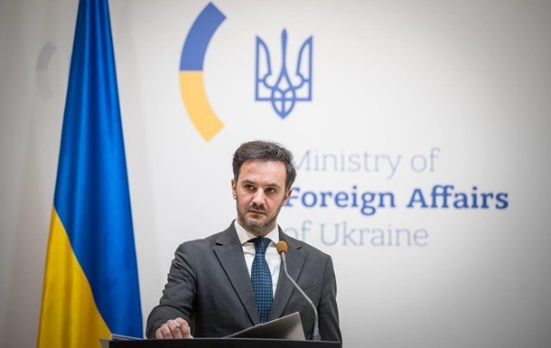 Зеленського запросили на три саміти – МЗС