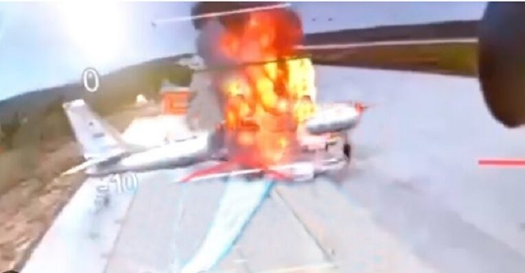 Зіграли круто. Світ в захваті від спецоперації СБУ