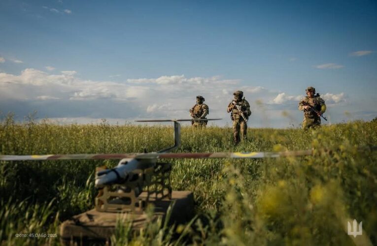 ЗСУ відбивають атаки армії РФ на 10 напрямках