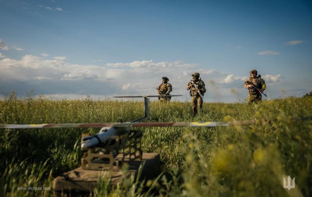 Новини України - ЗСУ відбивають атаки армії РФ на 10 напрямках