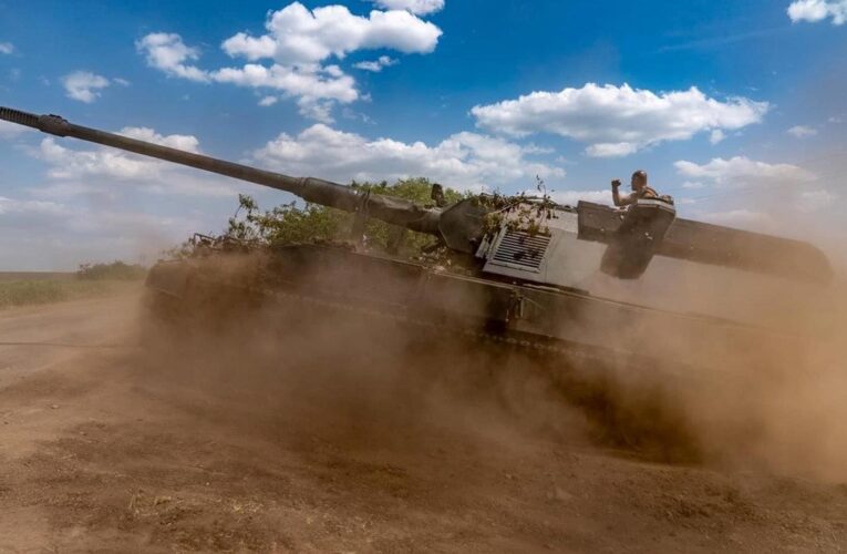 ЗСУ відбивають атаки армії РФ на 11 напрямках