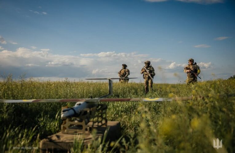 ЗСУ відбивають атаки армії РФ на дев’яти напрямках