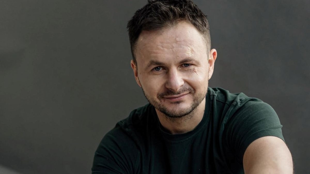 Новини культури - Актор Роман Ясіновський добровільно записався до сил ППО