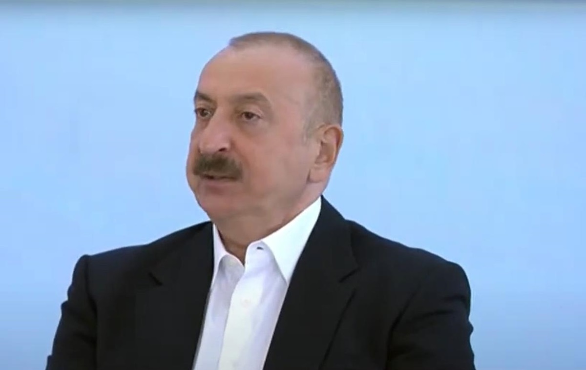 Новини України - Алієв назвав шлях відновлення цілісності України