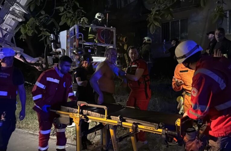 Атака росіян на Одесу: з’явились фото наслідків