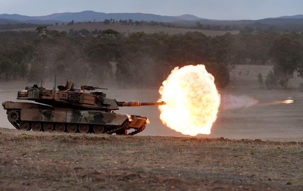 Австралія передала Україні танки Abrams
