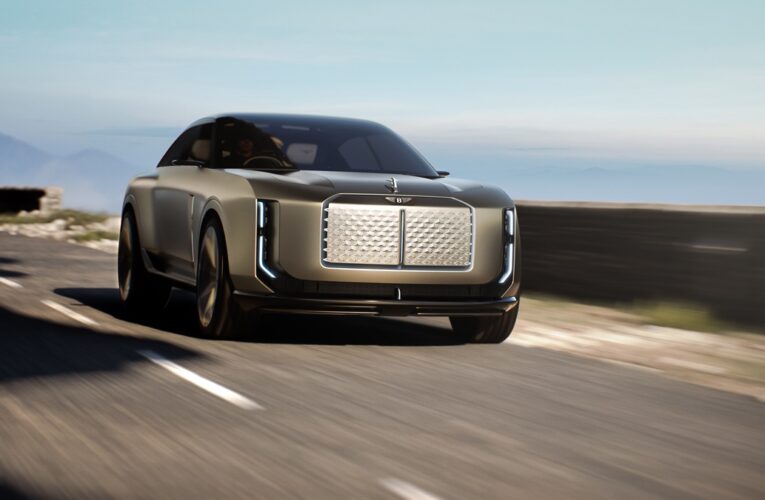 Bentley показала концепт свого першого електромобіля