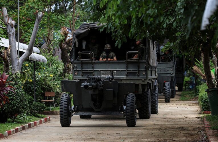 Бойові дії між Таїландом та Камбоджею тривають другий день поспіль