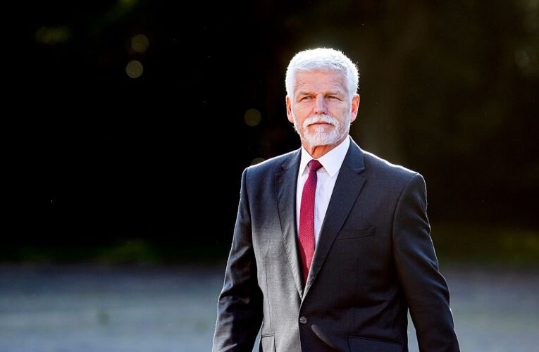 Чехія заборонила пропаганду комунізму і прирівняла його до нацизму