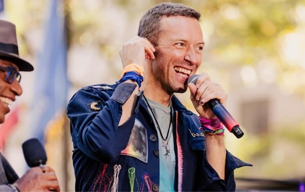 Coldplay почали попереджати фанатів про камери на концерті