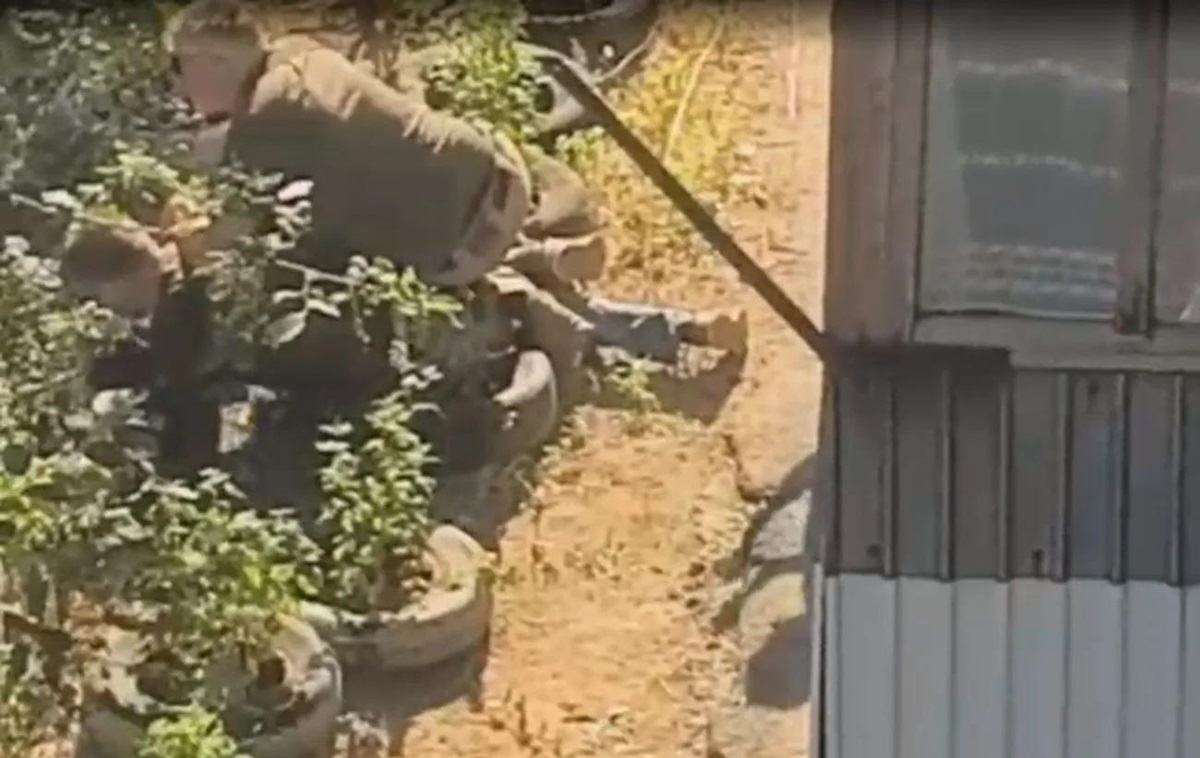 Новини України - ДБР розслідує побиття в Миколаєві чоловіка людьми у військовій формі