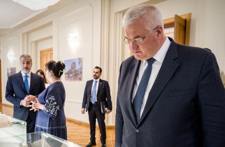 “Доброчин і Білгород”: Україна поверне українські назви іноземним містам