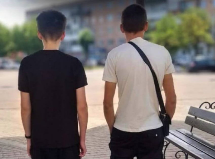 Новини України - Двох підлітків повернули з тимчасово окупованих територій