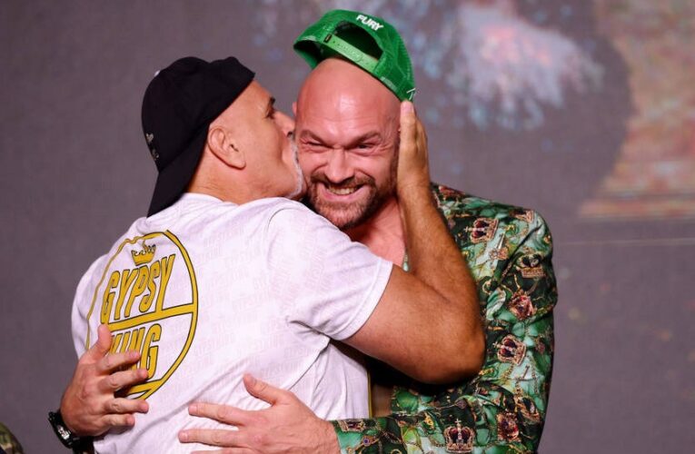 Джон Ф&rsquo;юрі: Тайсон жив і живе боксом, я не зможу вмовити його кинути битися