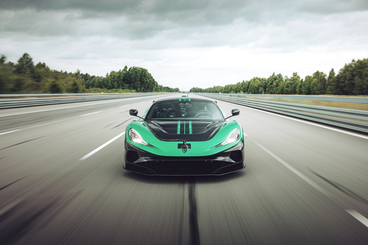 Авто новини - Електромобіль Rimac Nevera R встановив 24 нові світові рекорди