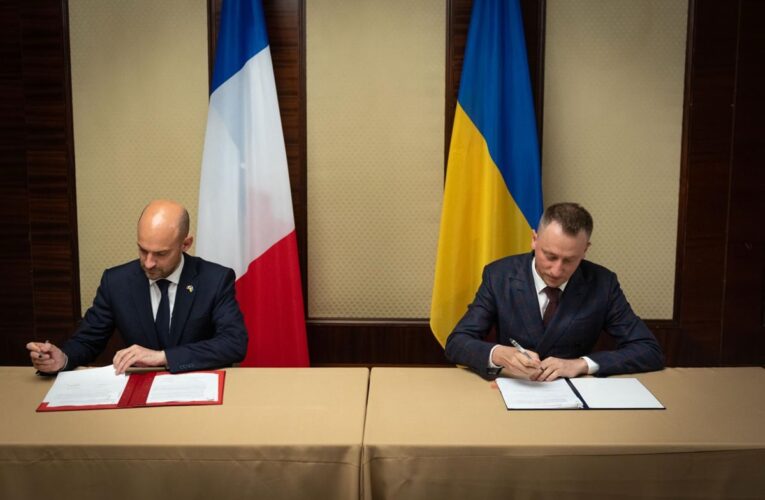 Франція та Україна спільно створять фонд на €200 млн