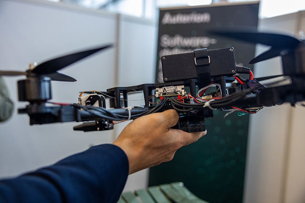 Новини світу - FT: Пентагон оплатить 33 тис. ударних ШІ-систем для українських дронів