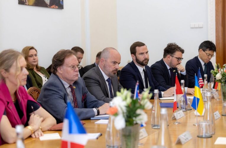 Генпрокурор розповів про зустріч з представниками G7