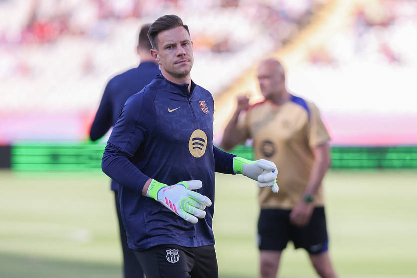 Новини спорту - Голкіперу Барселони тер Стегену не обійтися без операції на спині