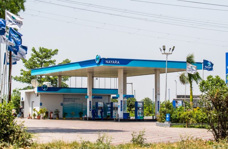 Індійська “дочка” Роснафти скоротила переробку після санкцій ЄС – ЗМІ