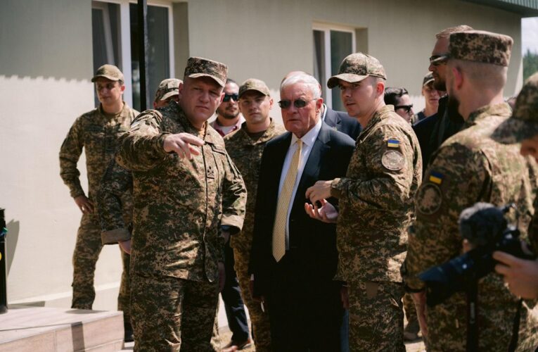 Келлог відвідав тренування Нацгвардії