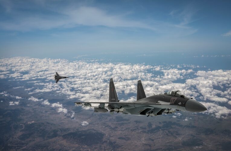 Китай звинуватив Японію у “провокаціях”