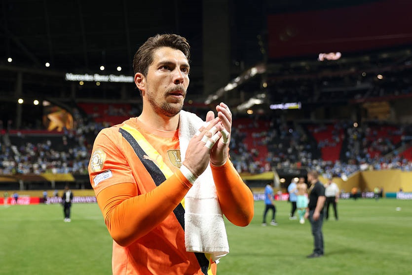 Новини спорту - Коли один шукає допомоги в іншого: МЮ звернув увагу на голкіпера Ман Сіті