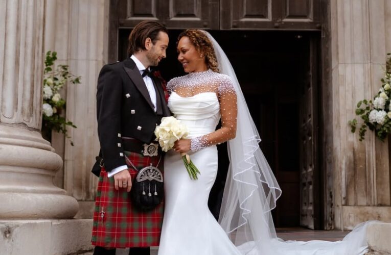 Колишня учасниця Spice Girls Мел Бі вийшла заміж