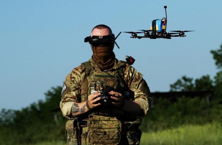 Контракт 18-24 запустять для операторів дронів