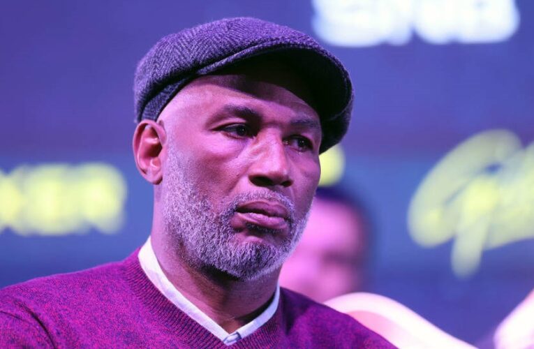Леннокс Льюїс вважає, що є боксер, здатний перемогти Усика
