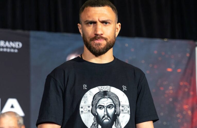 Ломаченко прокоментував позбавлення громадянства його духовного наставника