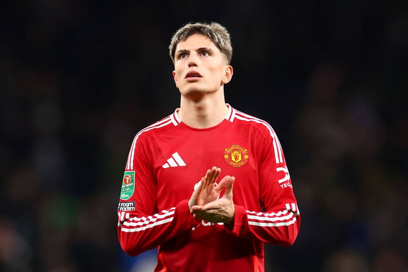 Новини спорту - Манчестер Юнайтед готовий відпустити зайвих гравців за меншу суму