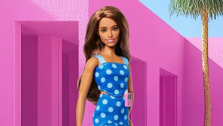 Mattel представила нову ляльку з діабетом