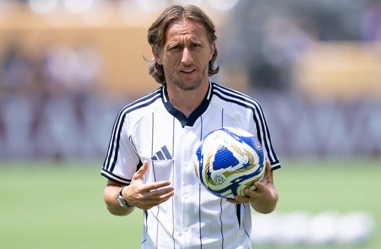 Модріч вказав на гравця, який має замінити його в Реалі