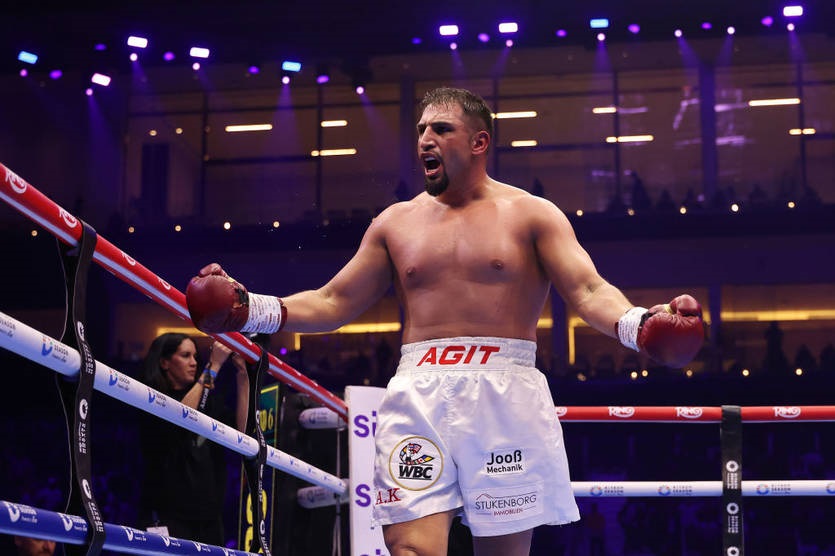 Новини спорту - Можливий бій Кабайєля з одним із найвідоміших боксерів України