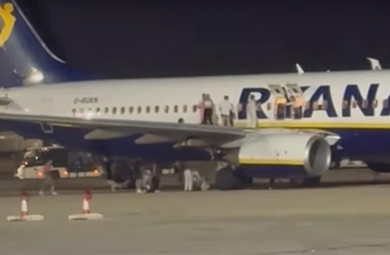 На Майорці горів літак Ryanair, 18 постраждалих