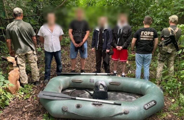 На Вінниччині чоловік переправляв ухилянтів через Дністер